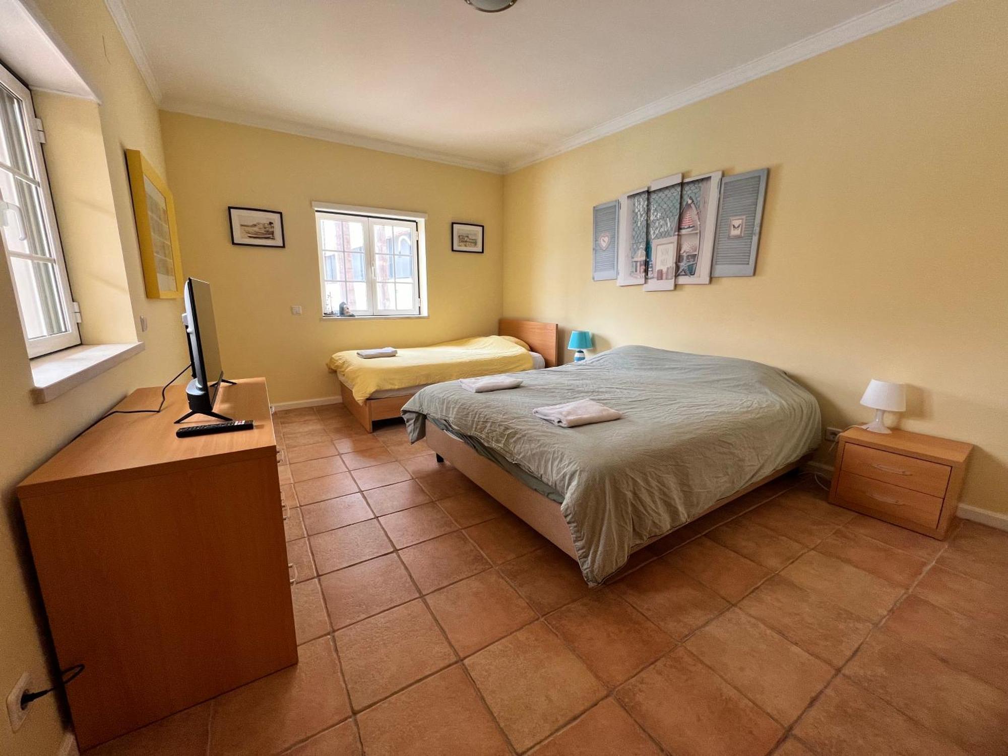 B&B With Heated Pool São Martinho do Porto Dış mekan fotoğraf